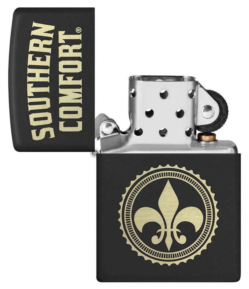 bat-lua-zippo-49834-southern-comfort-black-matte-logo-son-tinh-dien-mau-den-khac-hinh-ruou