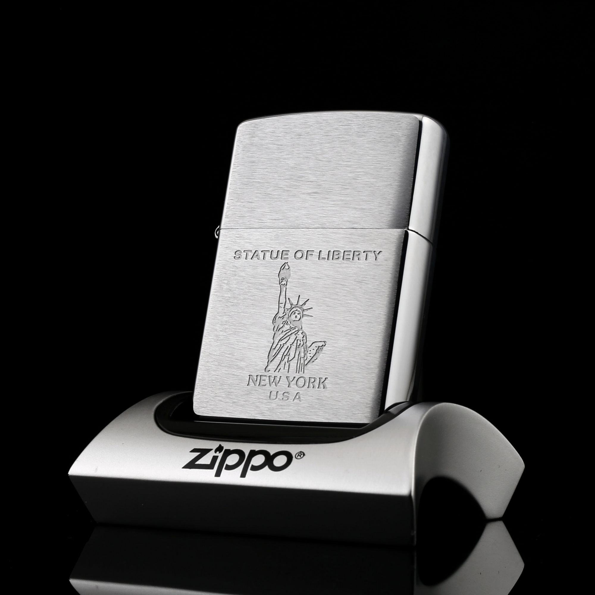 Zippo-STATUE-OF-LIBERTY-NEW-YORK-USA-1997-XIII-nu-than-tu-do-nuoc-my-tu-hao-nuoc-my