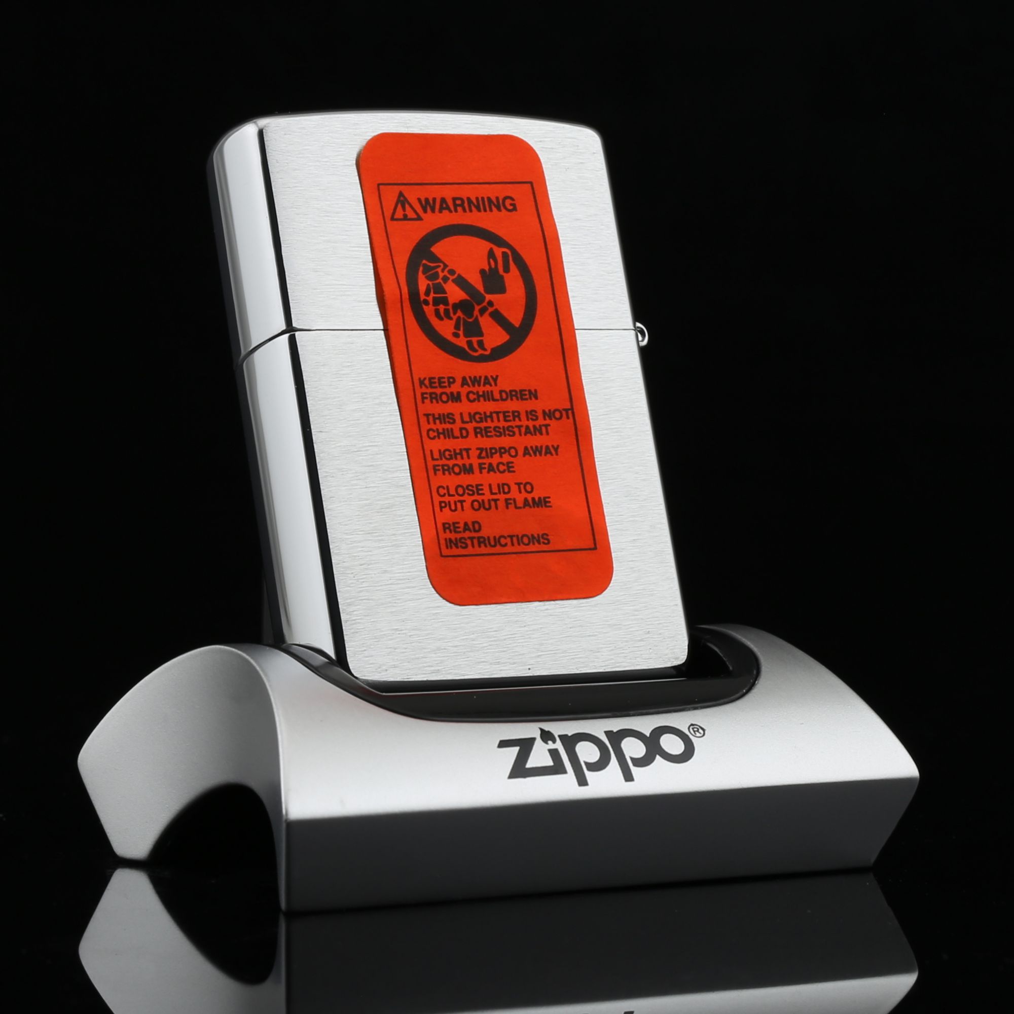 Zippo-US-ARMY-VICOTRY-XIII-1997-zippo-co-la-ma-chien-tranh-chinh-hang-my-100%-gioi-han