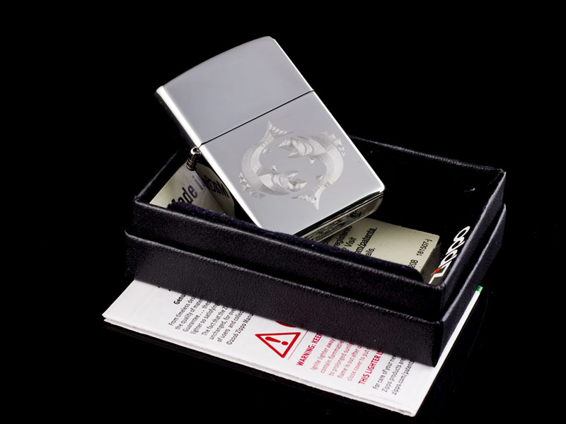 Zippo Khắc 12 Cung Hoàng Đạo Song Ngư - Pisces hàng chính hãng mỹ