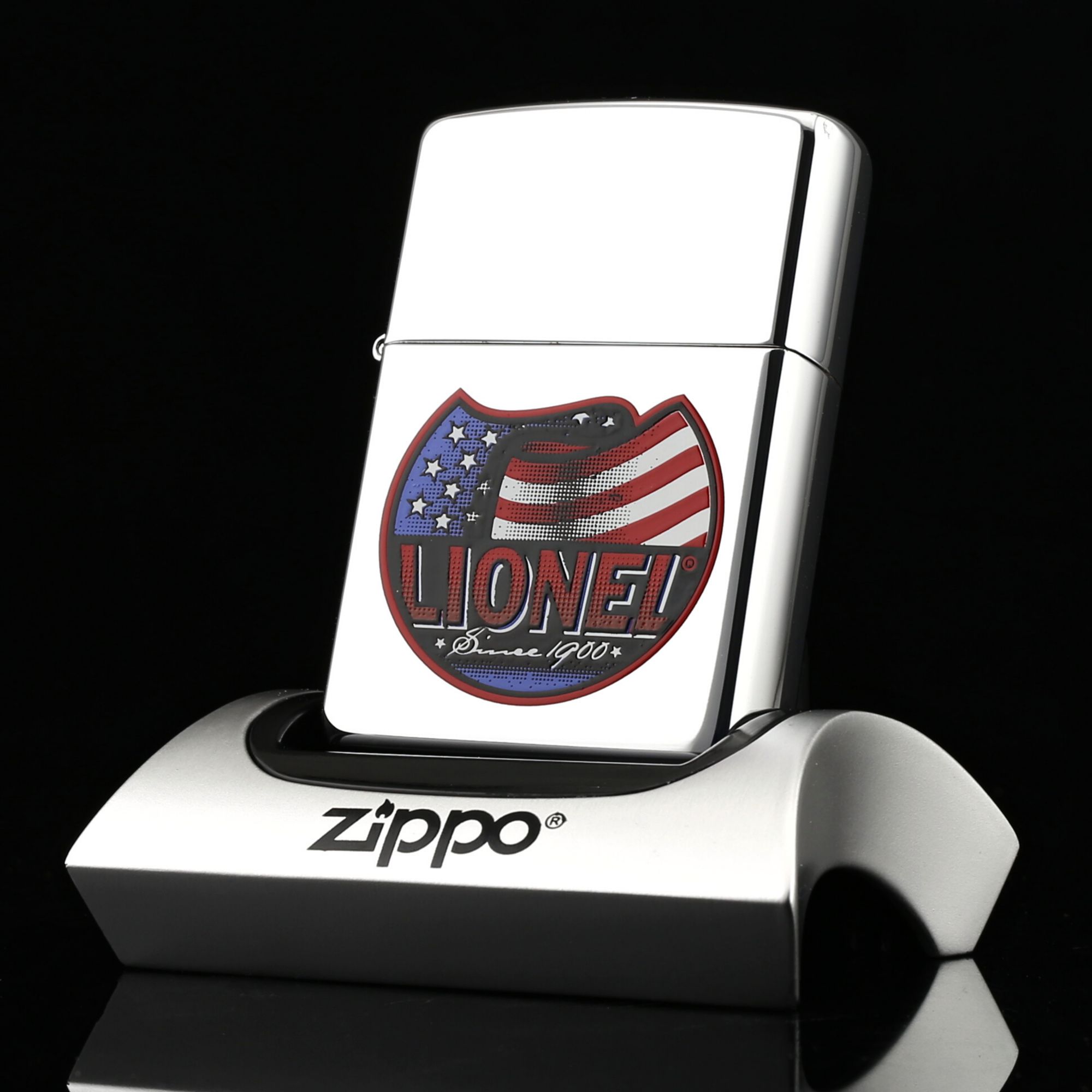 Zippo-LIONEL-Since-1900-XIII-la-co-nuoc-my-hoa-ky-tu-do-dan-toc-american-doc-la