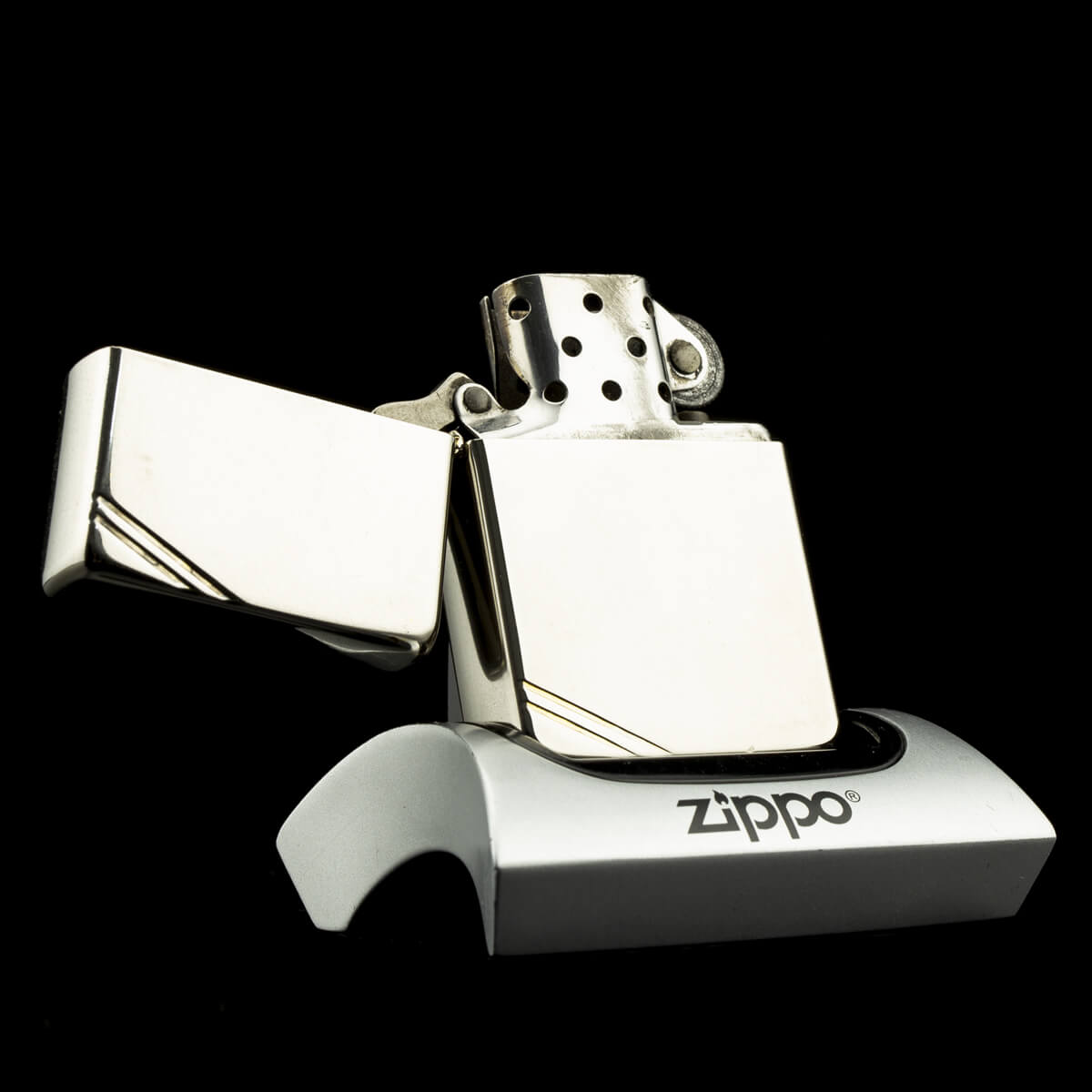 hot-quet-zippo-used-vintage-1937-high-polished-chrome-1985-i-mot-la-ma-sieu-hiem-da-su-dung