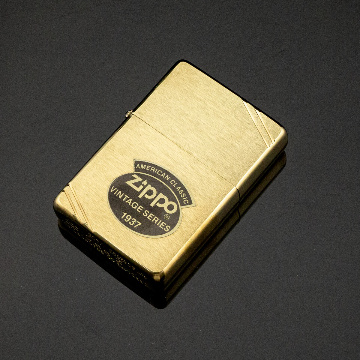 bat-lua-zippo-vintage-1937-brushed-brass-1992-viii-chat-goc-nham-dong-nguyen-khoi-qua-tang-bo-chong
