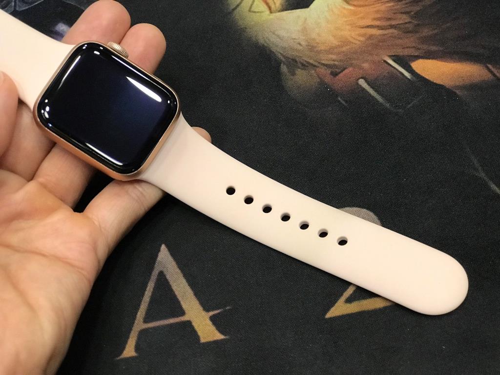 apple watch series 6 gps aluminum 40mm zin cũ giá rẻ gò vấp tại nguyenlinh.com.vn