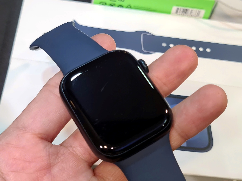 apple watch series 9 45mm cũ zin giá rẻ tại shop Nguyên Linh