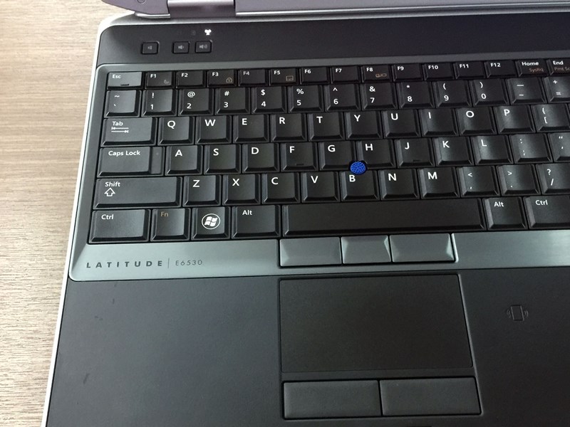 Touchpad của Dell latitude e6530