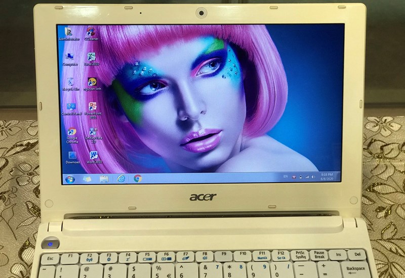 Laptop Acer Aspire One Mini PAV70