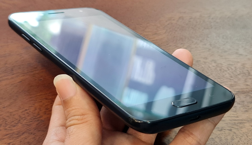 samsung j2 pro zin cũ giá rẻ tại cửa hàng Nguyên Linh 0904362627