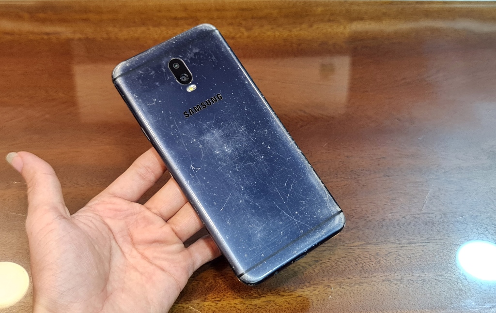 Samsung J7 Plus Zin cũ giá rẻ được bán tại shop Nguyên Linh