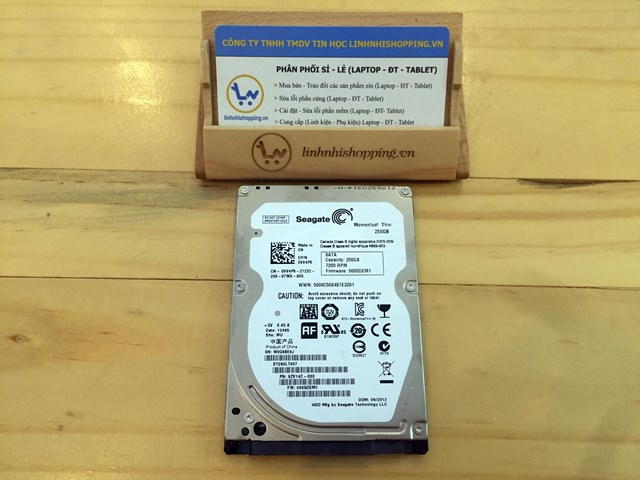 HDD Slim Seagate Momentus Thin 250 GB (12 tháng bảo hành)
