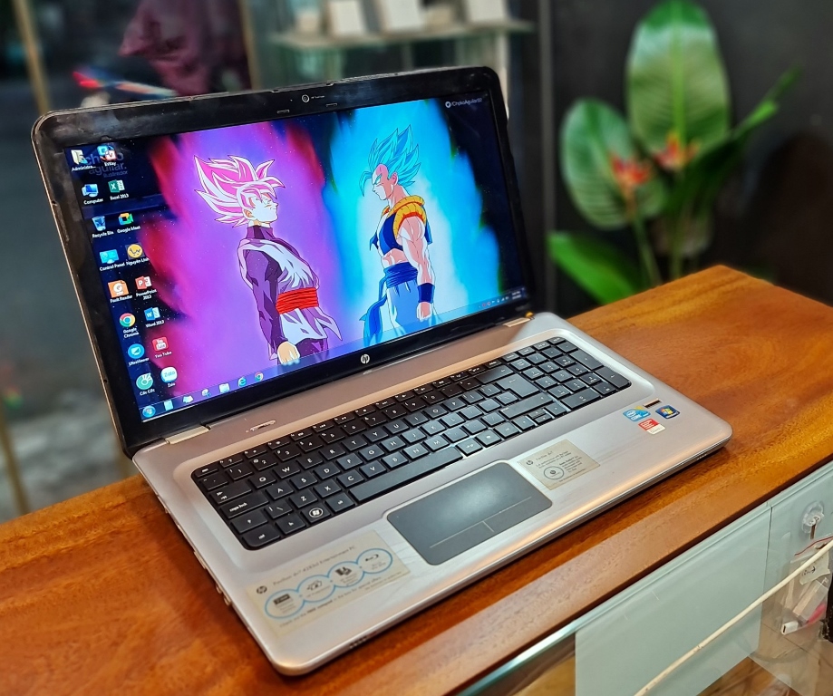 Laptop HP DV7 17 inch (Core i5, RAM 8G, SSD 128G + HDD 750G, 2 Card Màn Hình)
