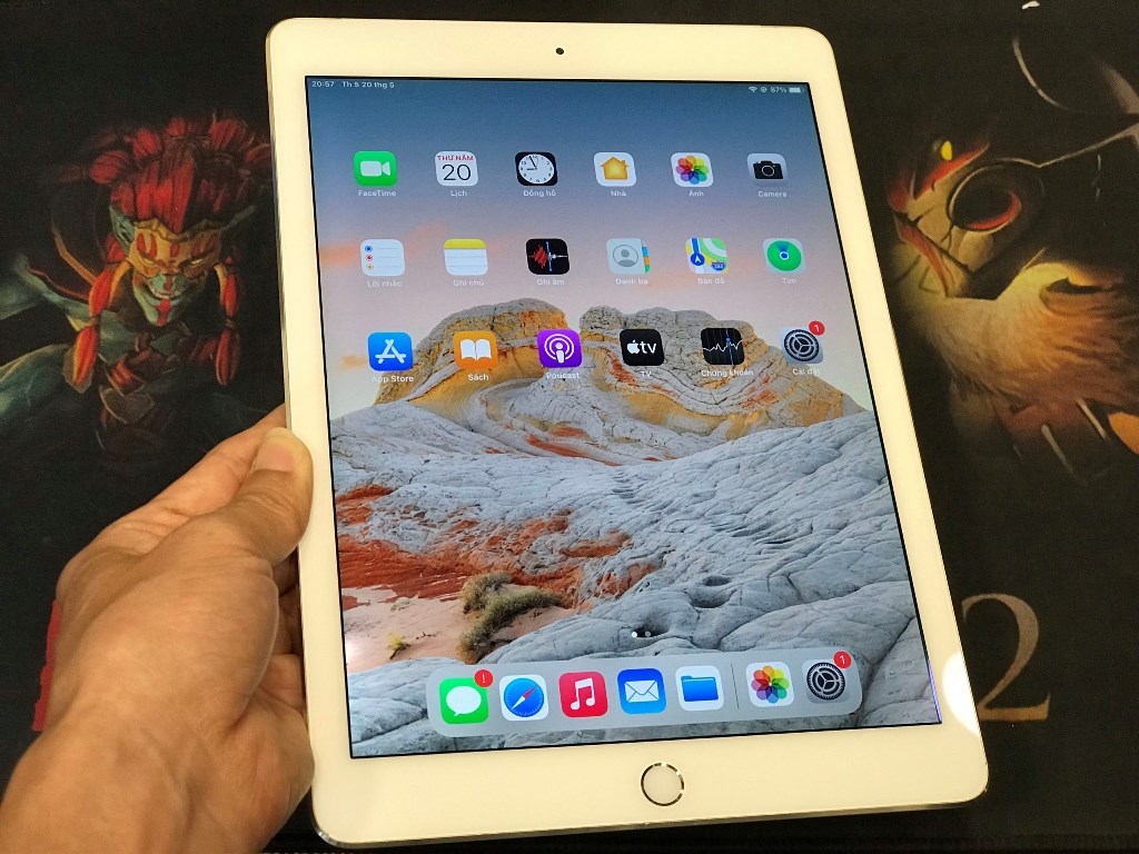 iPad Air 2 (Wifi + 4G) 16GB, Màu Vàng, Vỏ Zin Đẹp 97%, Zin Tốt Mọi Chức Năng