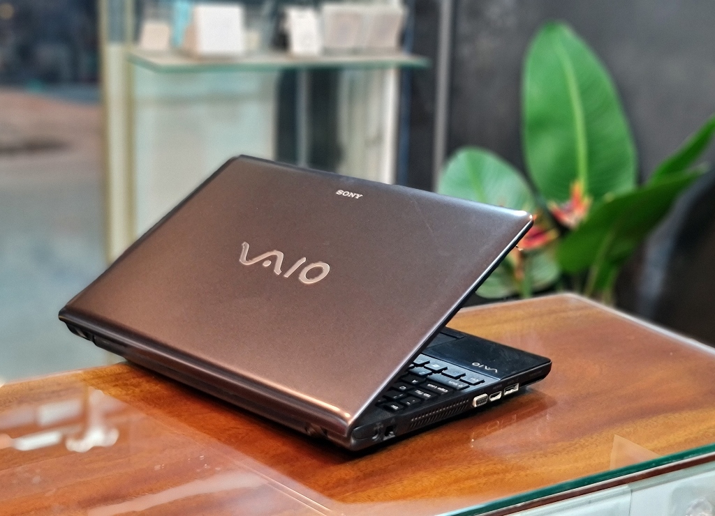 Laptop Sony Vaio 15.6 inch (i5 540M, RAM 4GB, SSD 120GB, Webcam, Pin 1H30 Youtube)