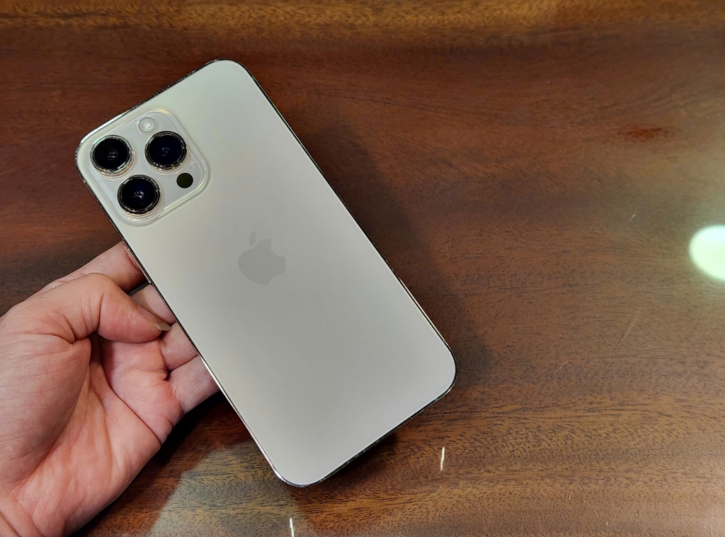 iPhone 14 Promax 128GB, Quốc Tế, Hình Thức 90%, Phụ Kiện Xịn Đầy Đủ