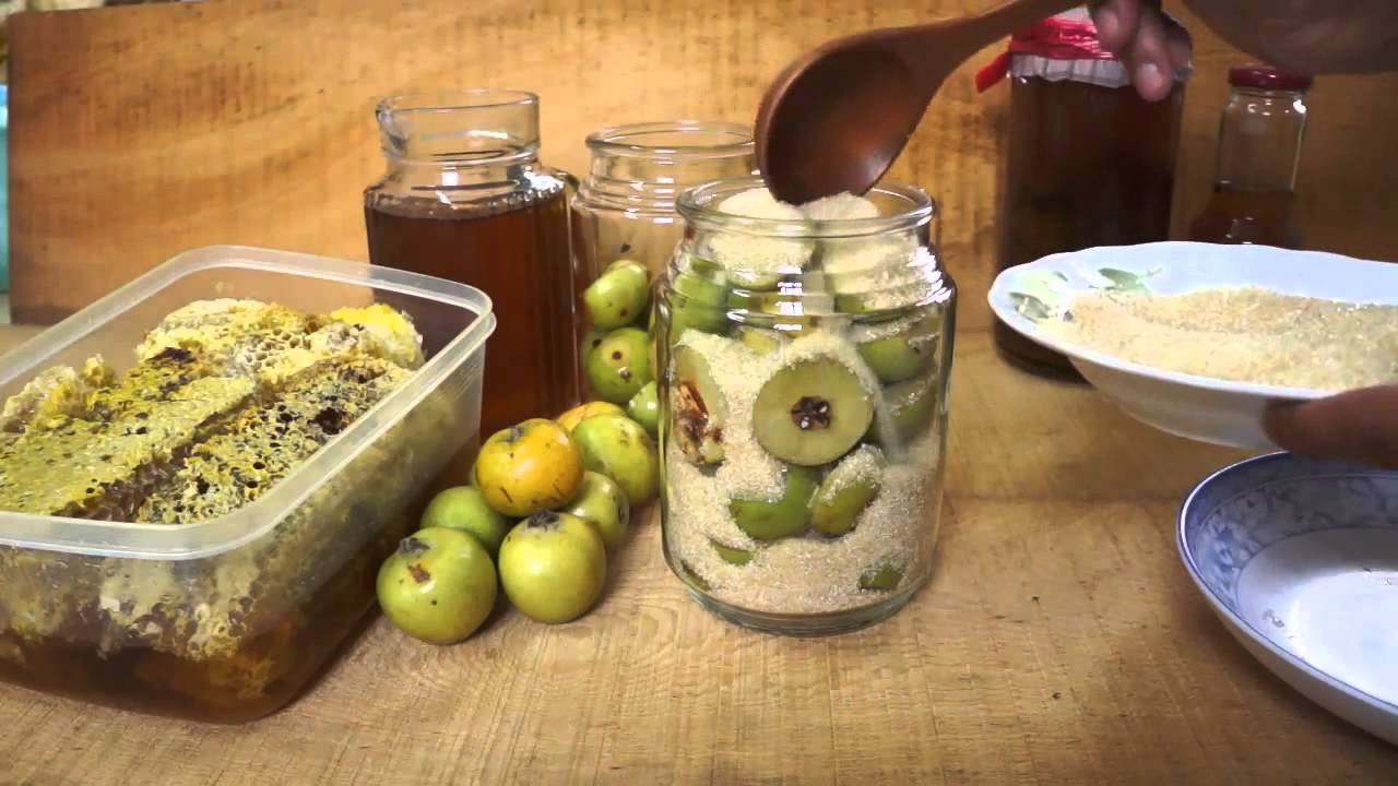 táo mèo ngâm đường mật ong