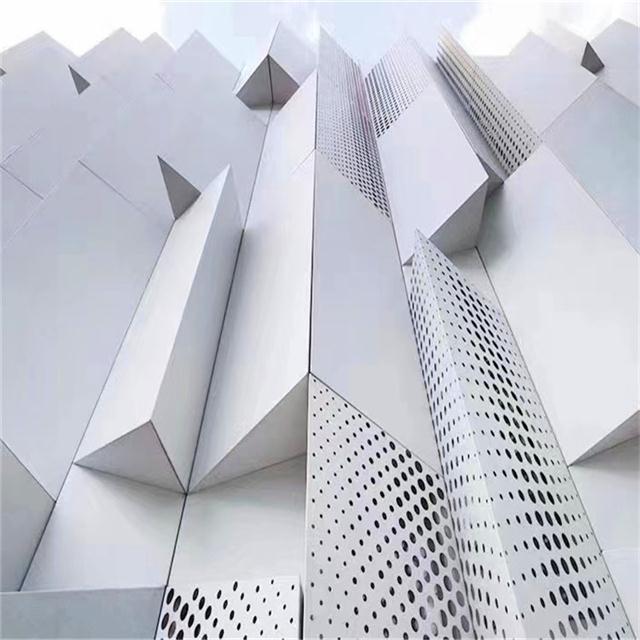 Tấm nhôm ốp tường đục lỗ