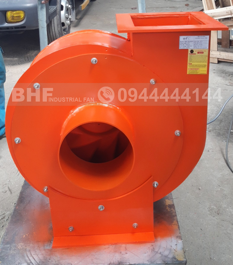 Quạt ly tâm công nghiệp được làm bằng nhựa PVC