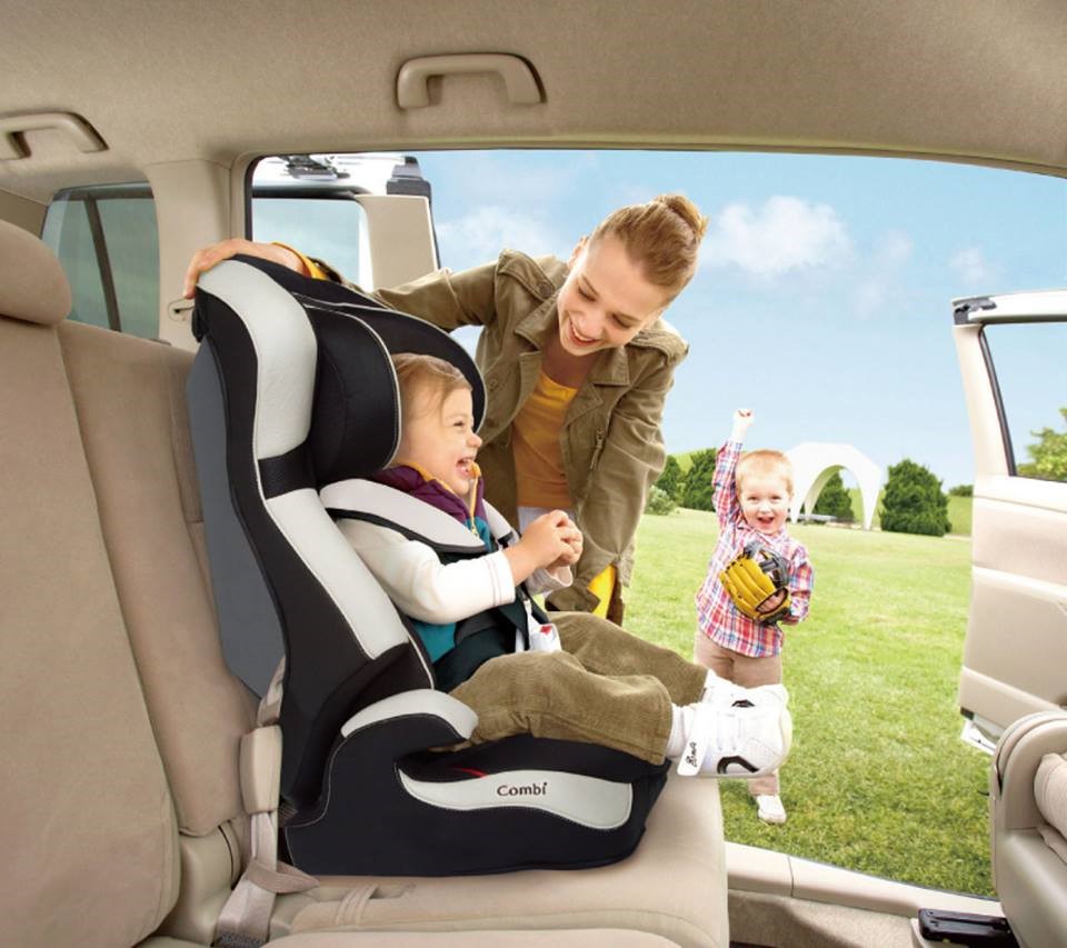 Có được ghế ô tô phù hợp, trẻ sẽ luôn thoải mái và được an toàn