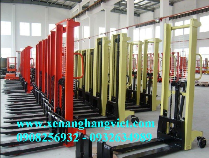 xe nâng tay cao 2 tấn cao 3m