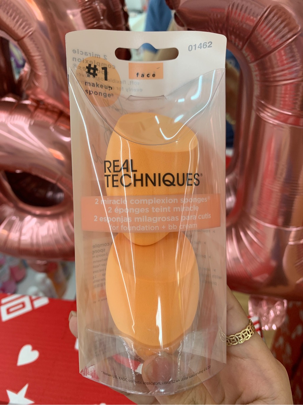 Mút Đánh Kem Nền Real Techniques Miracle Complexion Sponge Màu Cam