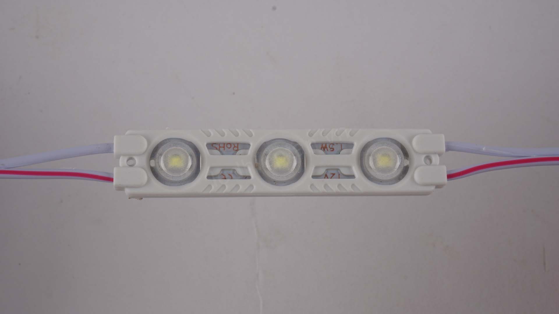 Module LED 3 bóng lotoo super 1.5w SMD2835 Trắng