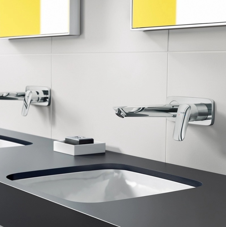 Vòi lavabo âm tường Hansgrohe