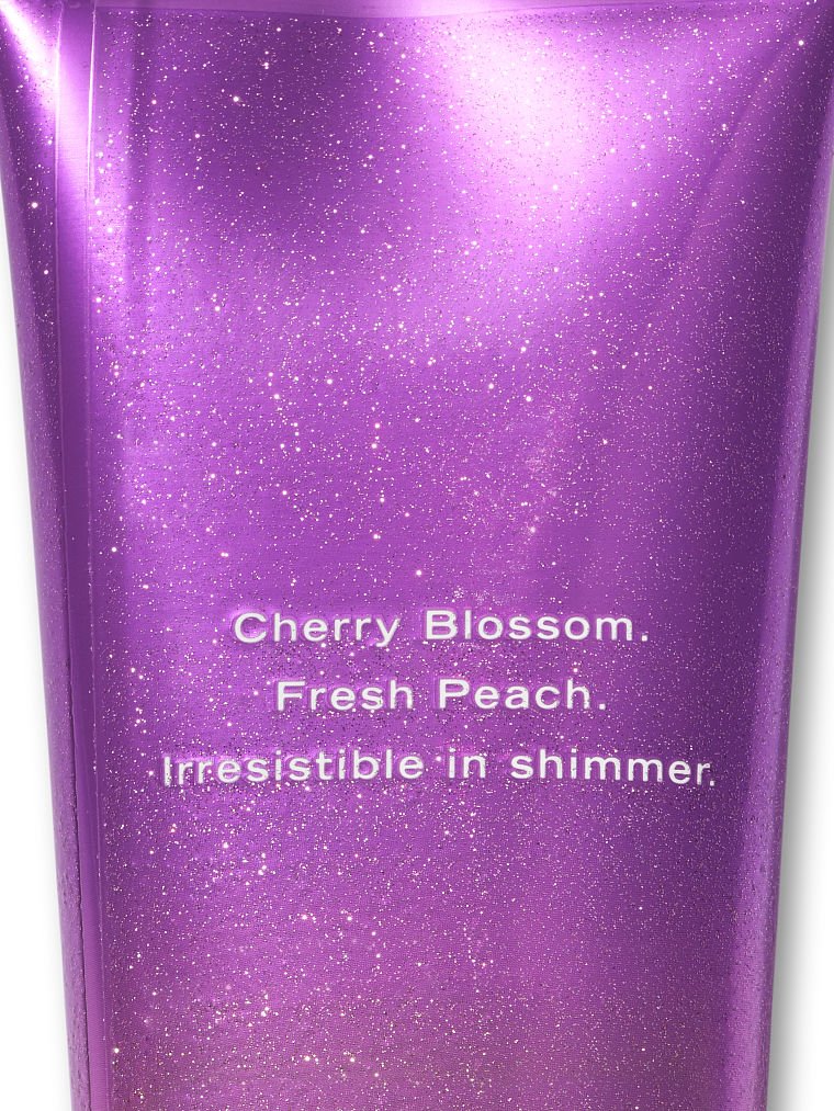 Dưỡng Thể Victoria's Secret Fragrance Lotion Love Spell Shimmer 236ml Dưỡng Thể Victoria's Secret Fragrance Lotion Love Spell Shimmer 236ml