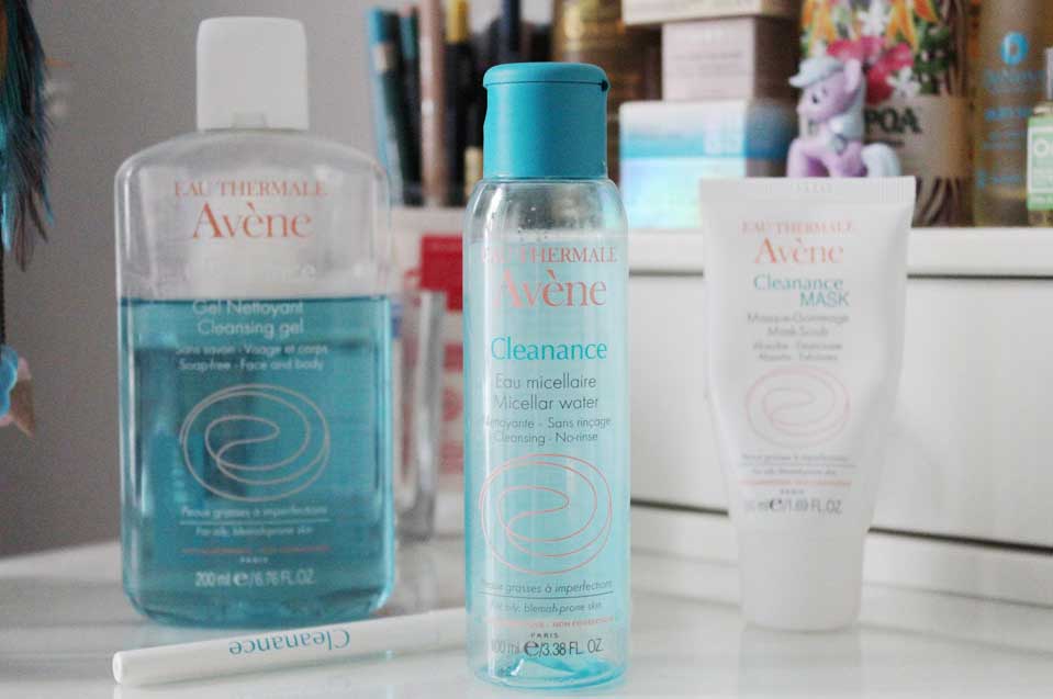 Tẩy trang cho da dầu nhạy cảm Avene Cleanance Micellar Water 100ml