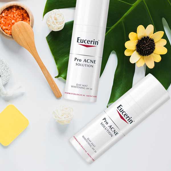 Kem giảm mụn và dưỡng sáng da ProAcne solution Day Mat Whitening Eucer | EVASHOP.COM.VN