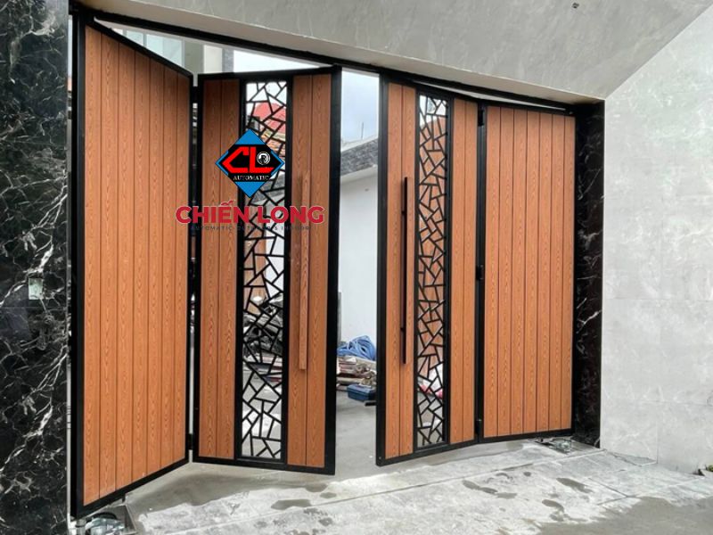 Các mẫu cửa 4 cánh cổng ốp gỗ nhựa cao cấp có ASA chống tia UV - Nâng tầm không gian sống của bạn