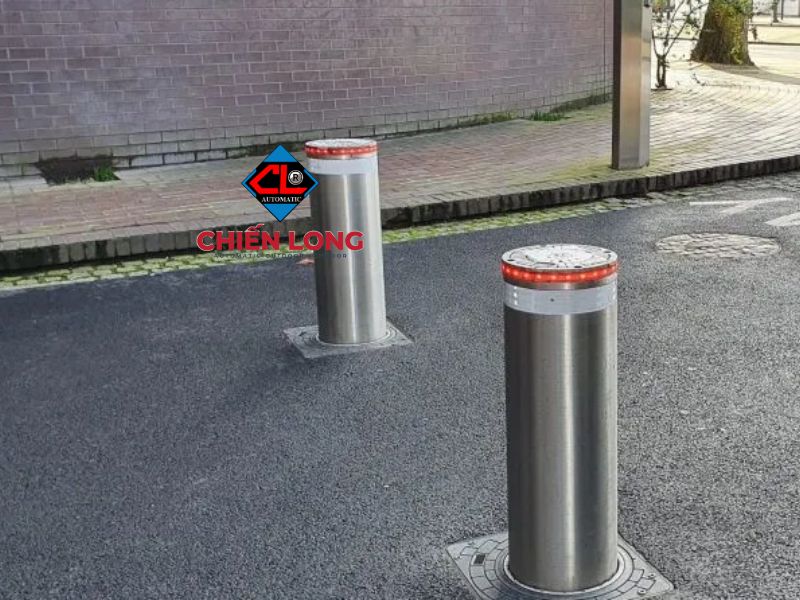 Đặc điểm Bollard cột chắn tự động bền đẹp, nhập khẩu chính hãng