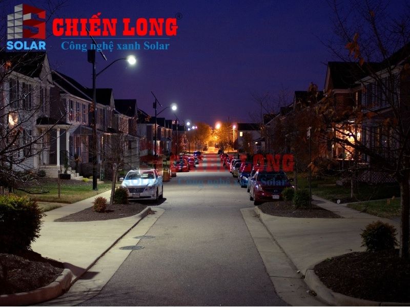 Đèn năng lượng mặt trời Sokoyo chiếu sáng khu phố