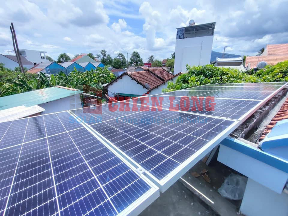 Lắp đặt điện mặt trời tại Kiên Giang – Nguồn năng lượng sạch và an toàn đến tay người dân