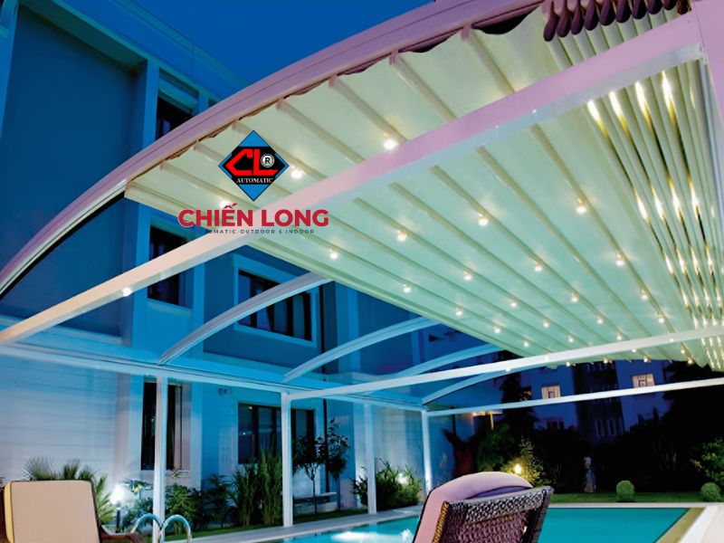 Mái che hồ bơi xếp tự động điều khiển từ xa Chiến Long