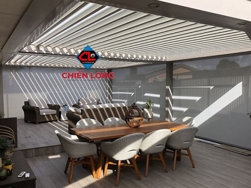 Nhà mát hệ nhôm chớp Aluminum pergola tự động hiện đại, đẳng cấp Châu Âu