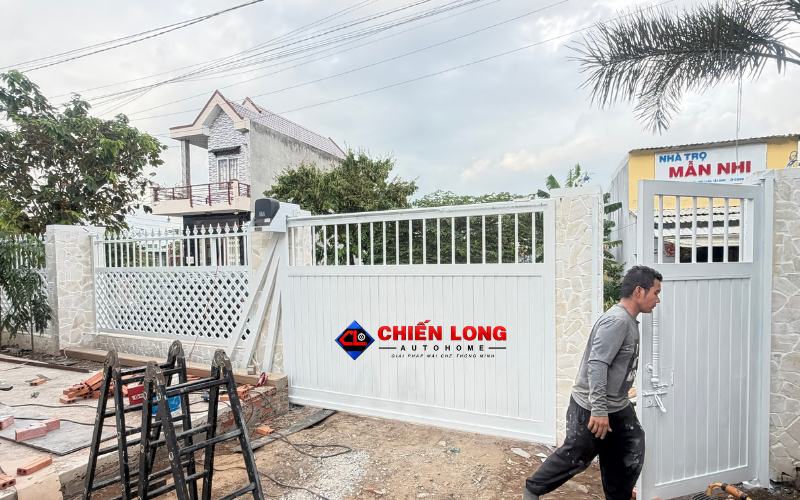 Bảo dưỡng cơ cấu và thiết bị cửa trượt không ray