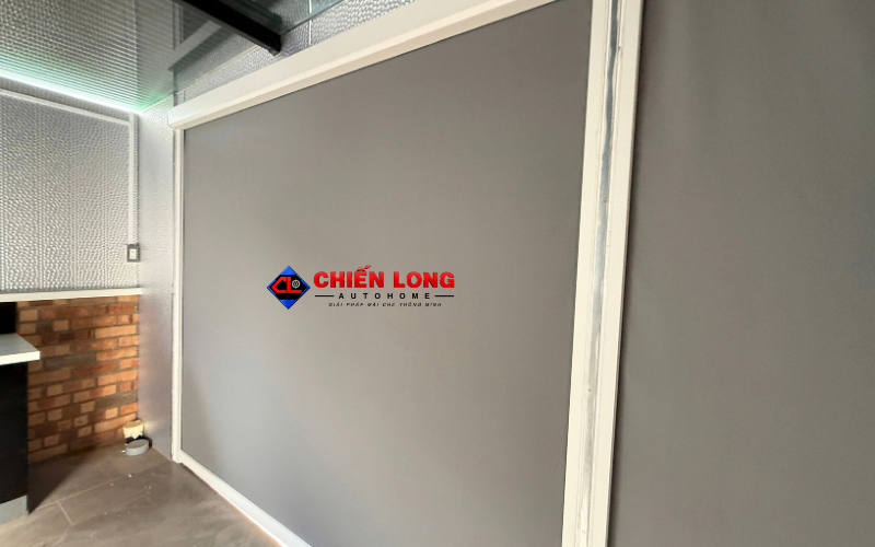 Chi tiết rèm Zip tự động 