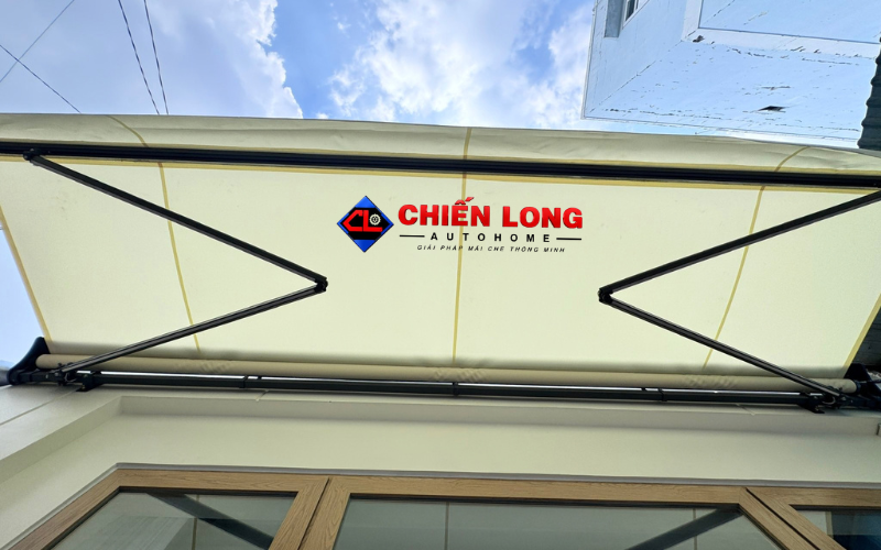 Các vị trí cần kiểm tra ở giá đỡ mái hiên, đường điện và tiếp giáp tường