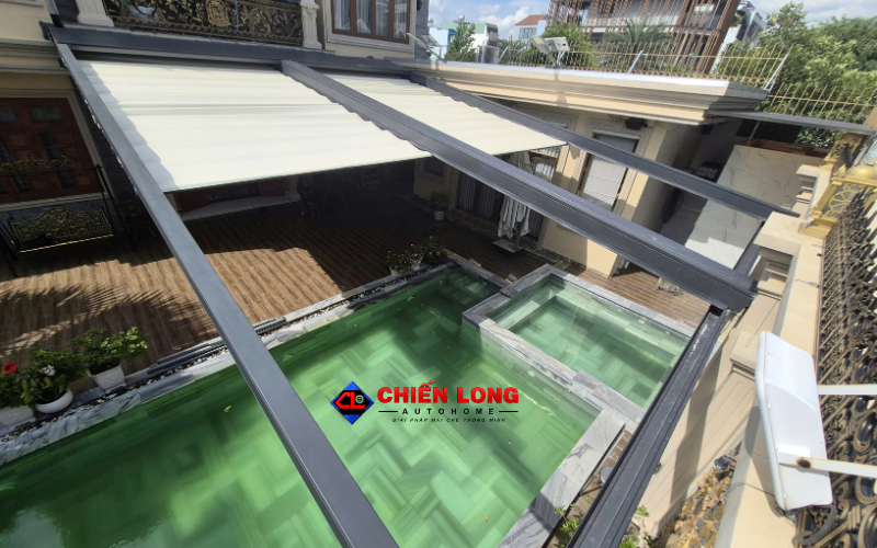 Sản phẩm mái PVC tự động
