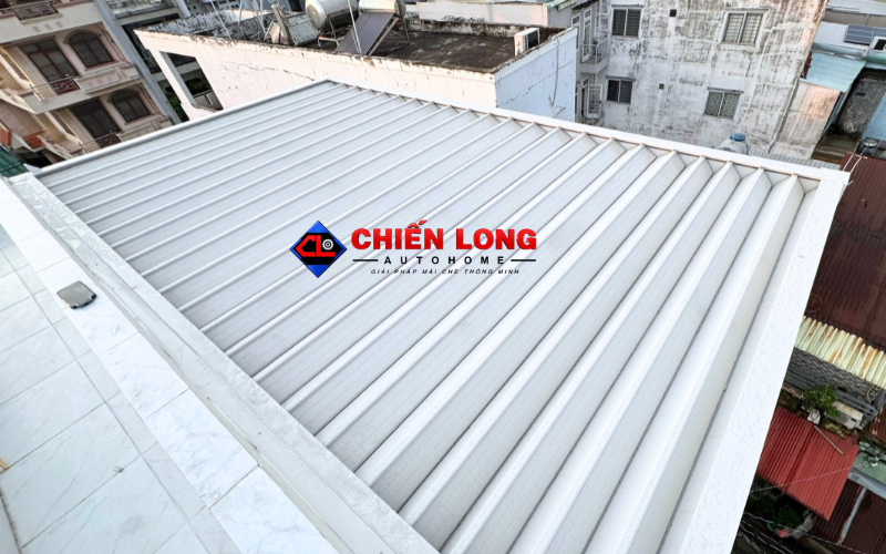 Nhà chòi mái nhôm Ziczac chống mưa tại công trình Quận 12