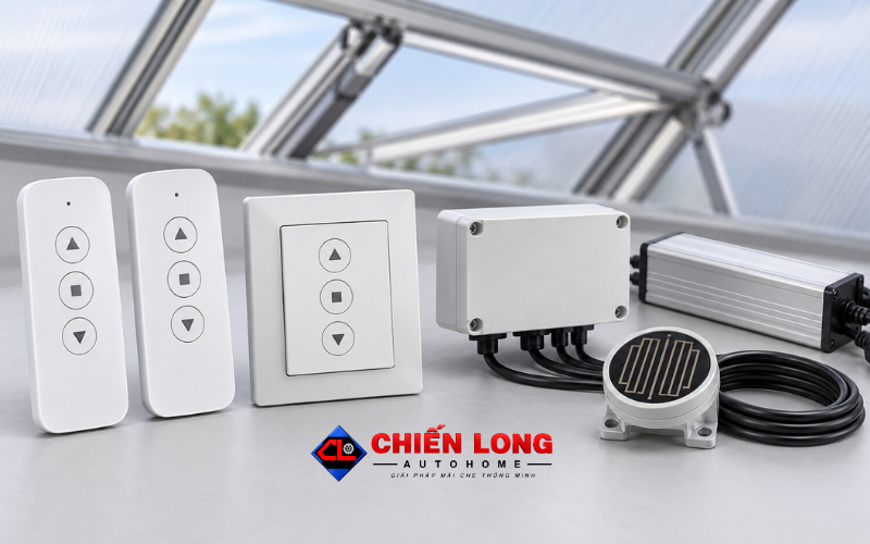 Remote và bộ điều khiển giếng trời lùa tự động