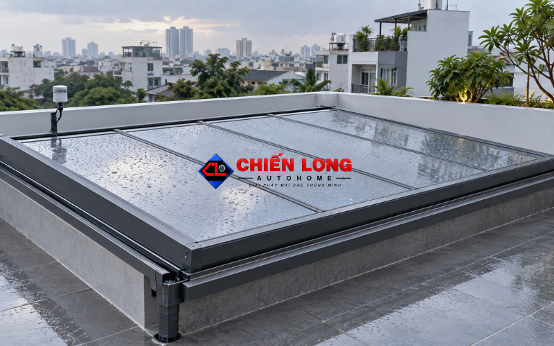 Thử nước trên cảm biến mưa giếng trời tự động