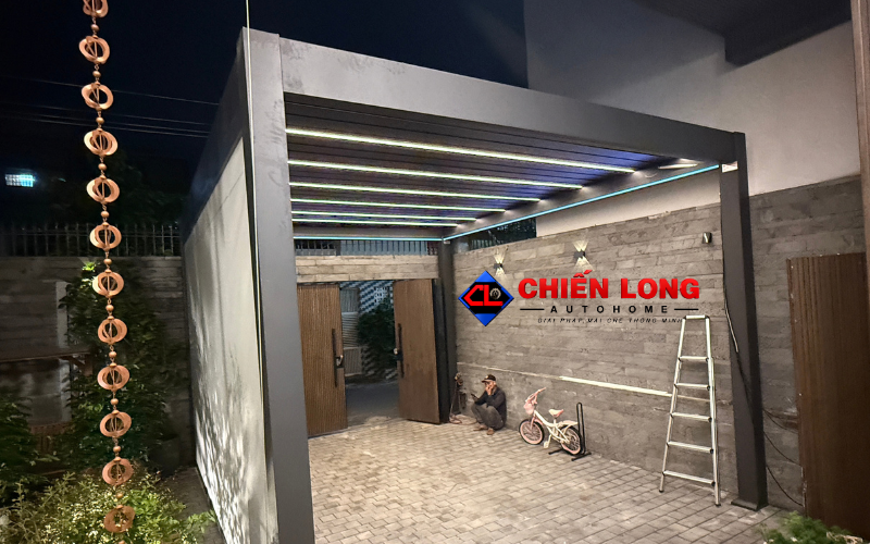 Vùng che cần được bố trí theo vị trí xe và hướng nắng thực tế tại công trình.