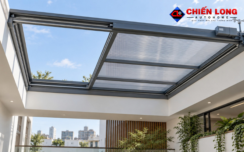 Công trình giếng trời lùa tự động hoàn thiện tại nhà phố