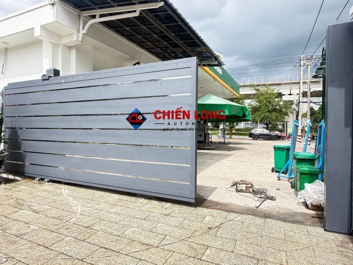 Mẫu cổng lùa không ray tự động hiện đại cho biệt thự
