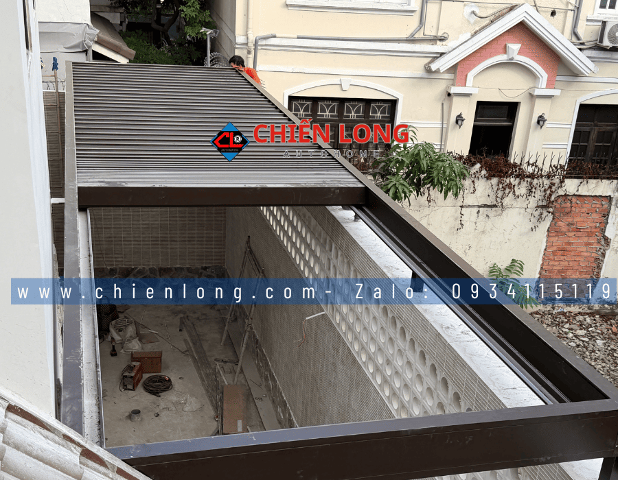 Công trình mái nhôm xếp trượt Ziczac tự động chống nắng mưa tại KDC Trung Sơn Bình Chánh TP.HCM