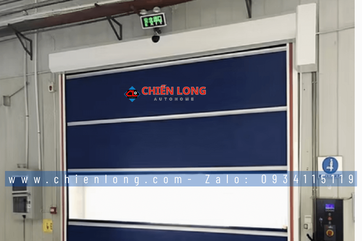 Cửa cuốn nhanh PVC nhà xưởng vận hành tự động