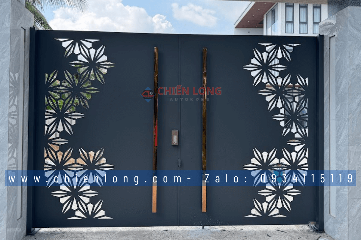 Cửa sắt CNC 2 cánh họa tiết hoa tuyết hiện đại sang trọng