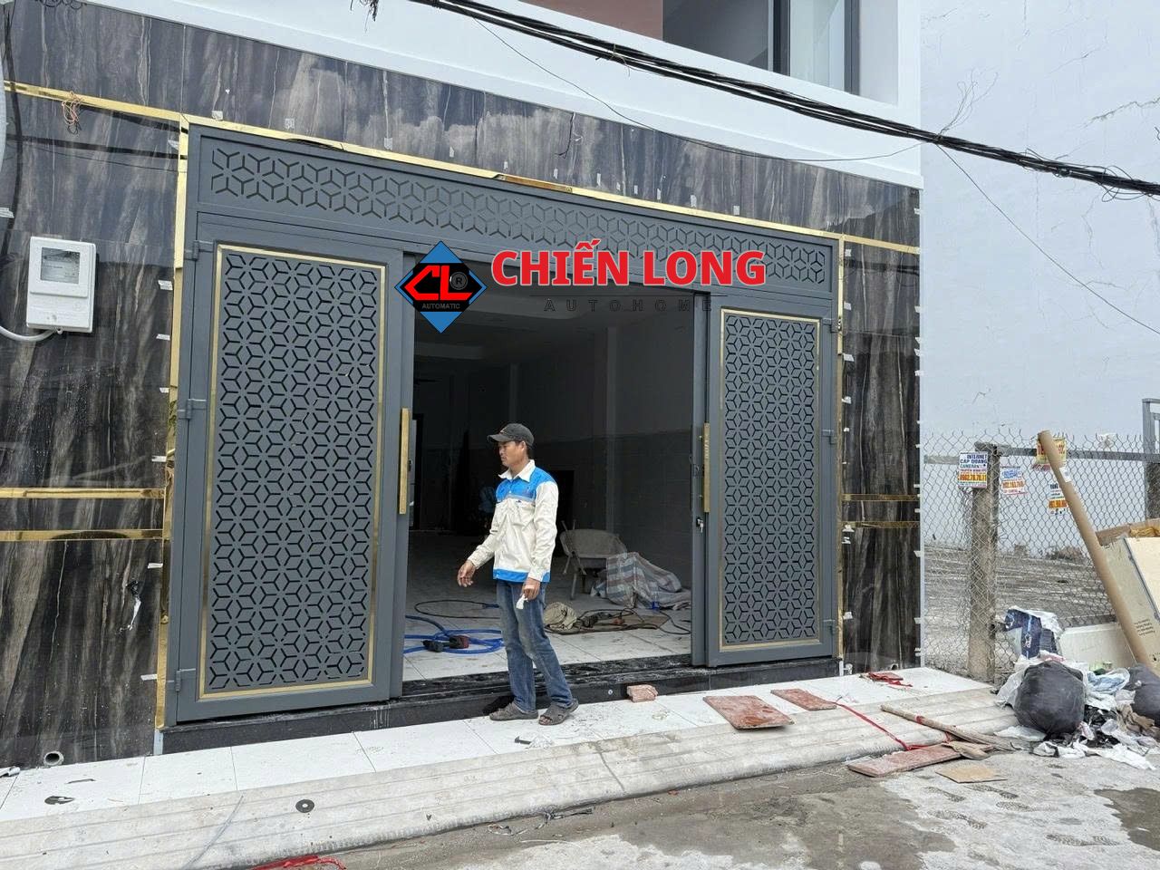 Những công đoạn cuối cùng trước khi Chiến Long bàn giao cho chủ nhà 