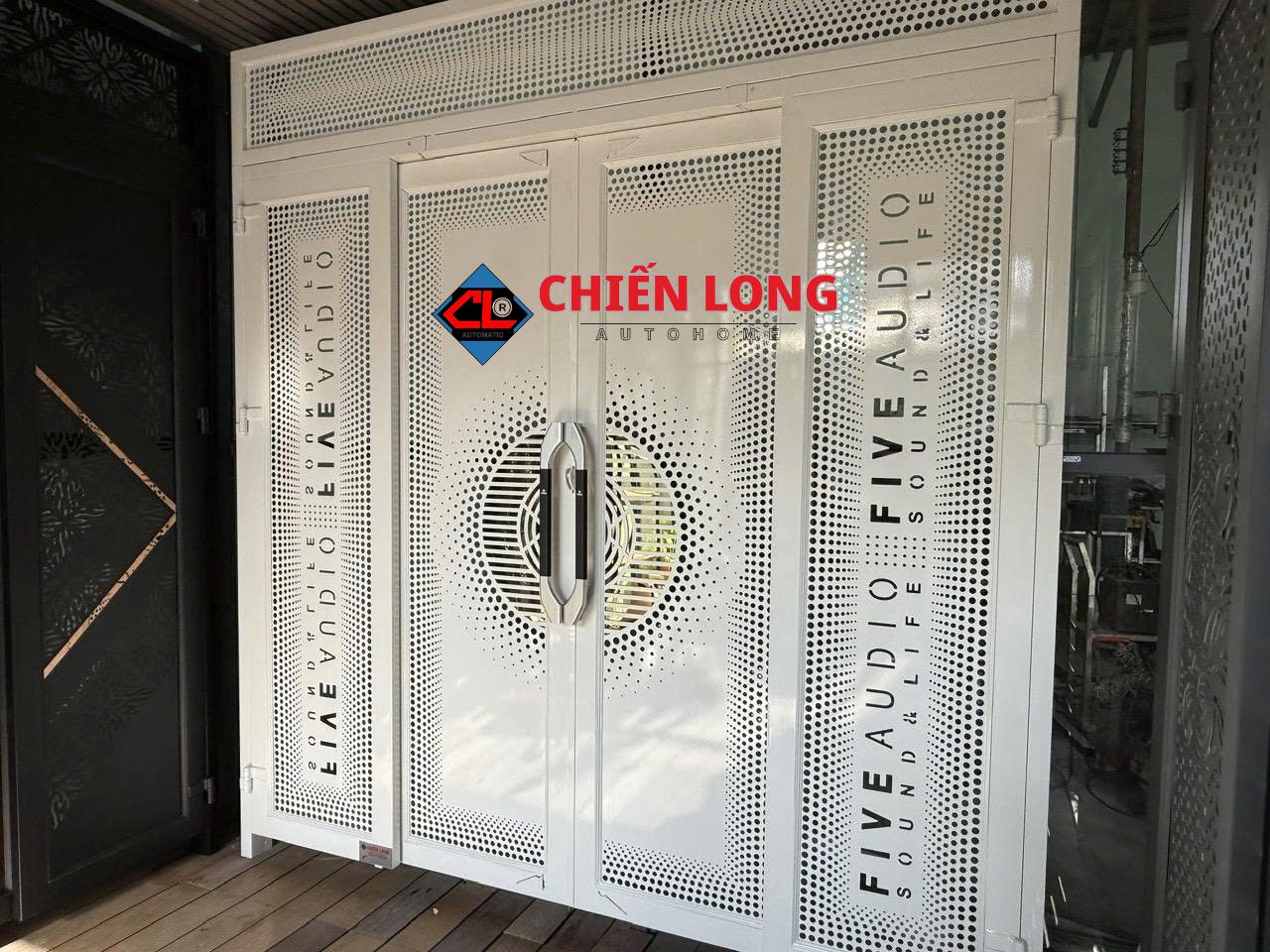 Cửa sắt CNC thế hệ mới